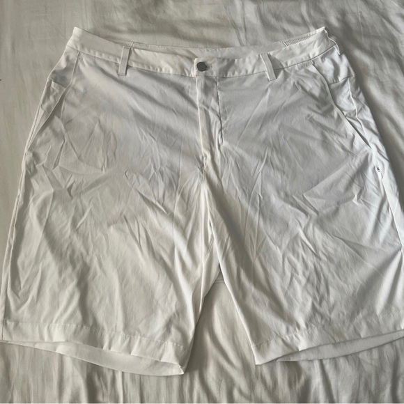 Lululemon white athletic shorts for men size 38 - Picture 1 of 10
